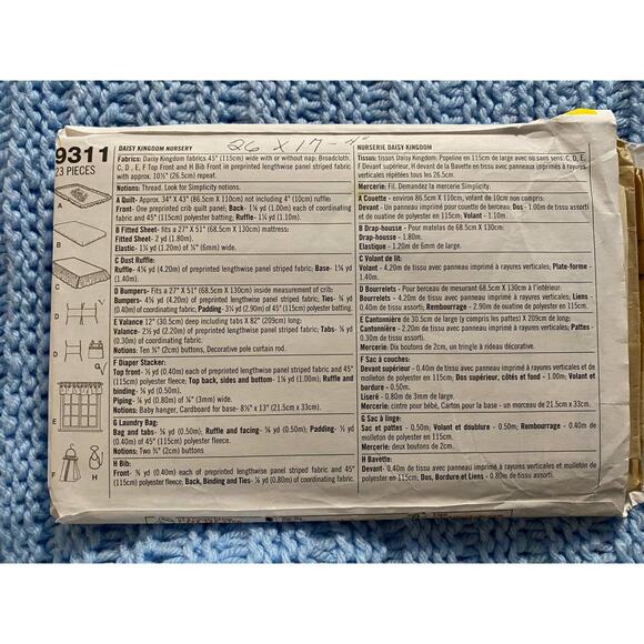 Simplicity sewing pattern  9311 baby quilt Nursery Daisy kingdom - Picture 3 of 5